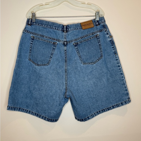 🔥Ralph Lauren Women’s Blue Jean Shorts Sz 16W EUC🔥 - Picture 2 of 6